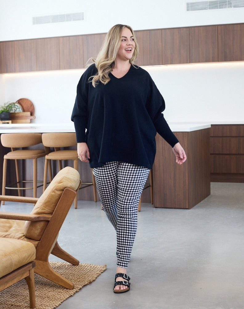 Amy-Knit-Black-V-Neck