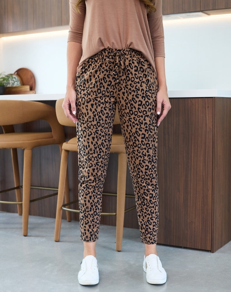 Essential-Pants-Tan-Front