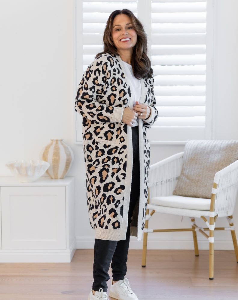 Freez-Calie-Cardi-Leopard-Side