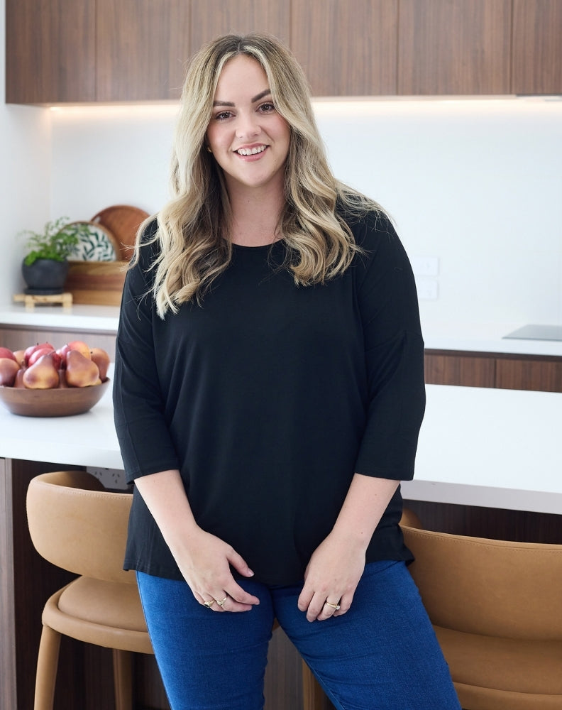 Freez-Spring-Black-Tee