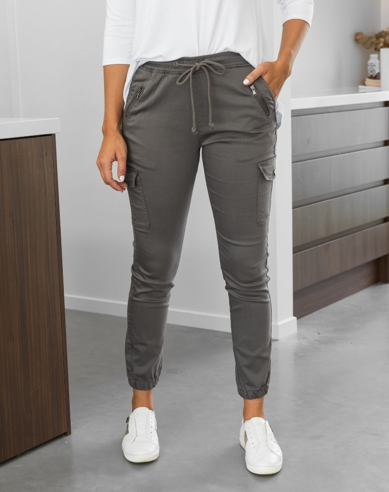 Wakee-Cargo-Joggers-Grey-Front