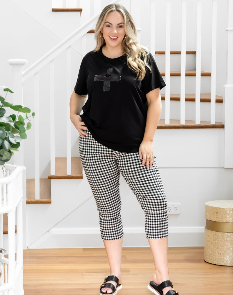 Gingham Capri Pants | Sizes 8-26 – Freez Clothing Gingham Capri Pants | Sizes 8-26 – Freez Clothing