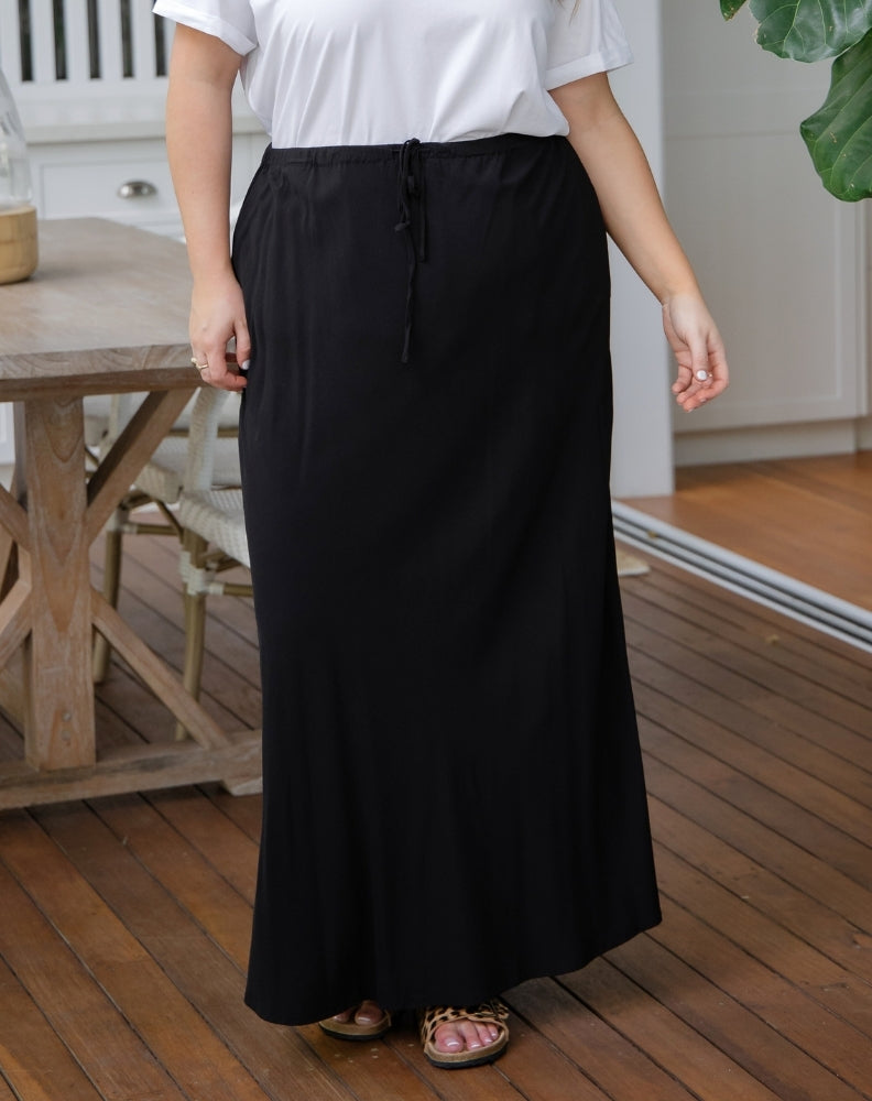 Bianca Bias Skirt - Black – Freez Clothing