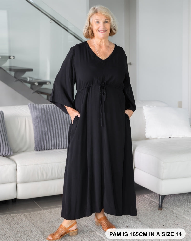 Zoe Dress With Pockets - Black – Freez Clothing