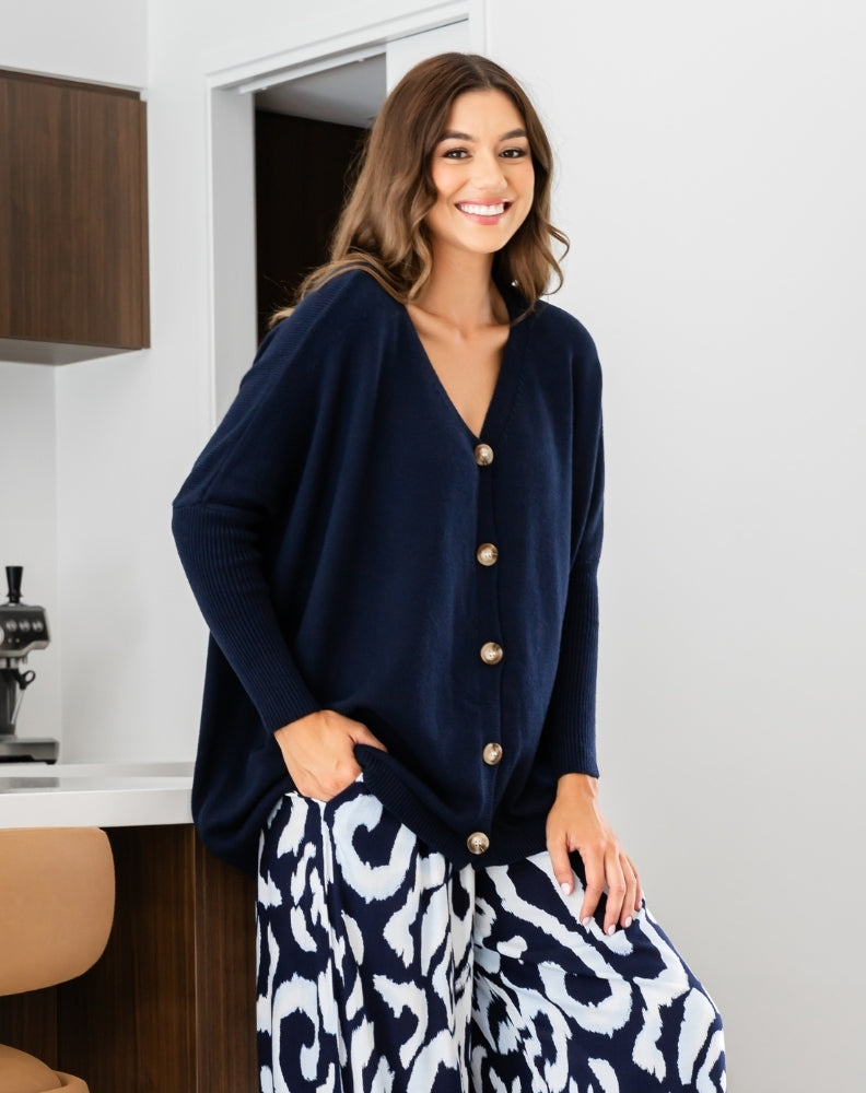 Navy_Styling_Chelsea_Knit