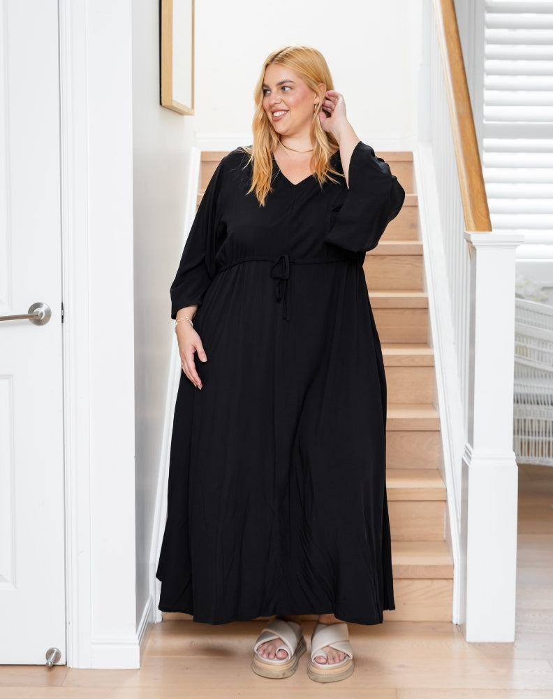Zoe Dress With Pockets - Black – Freez Clothing